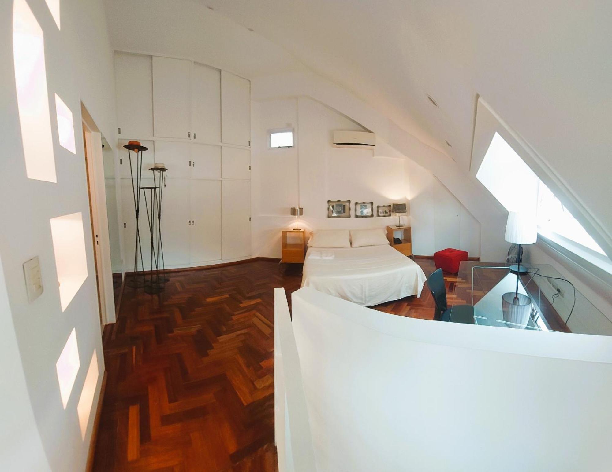Apartamento Duplex De Diseno En Nueva *