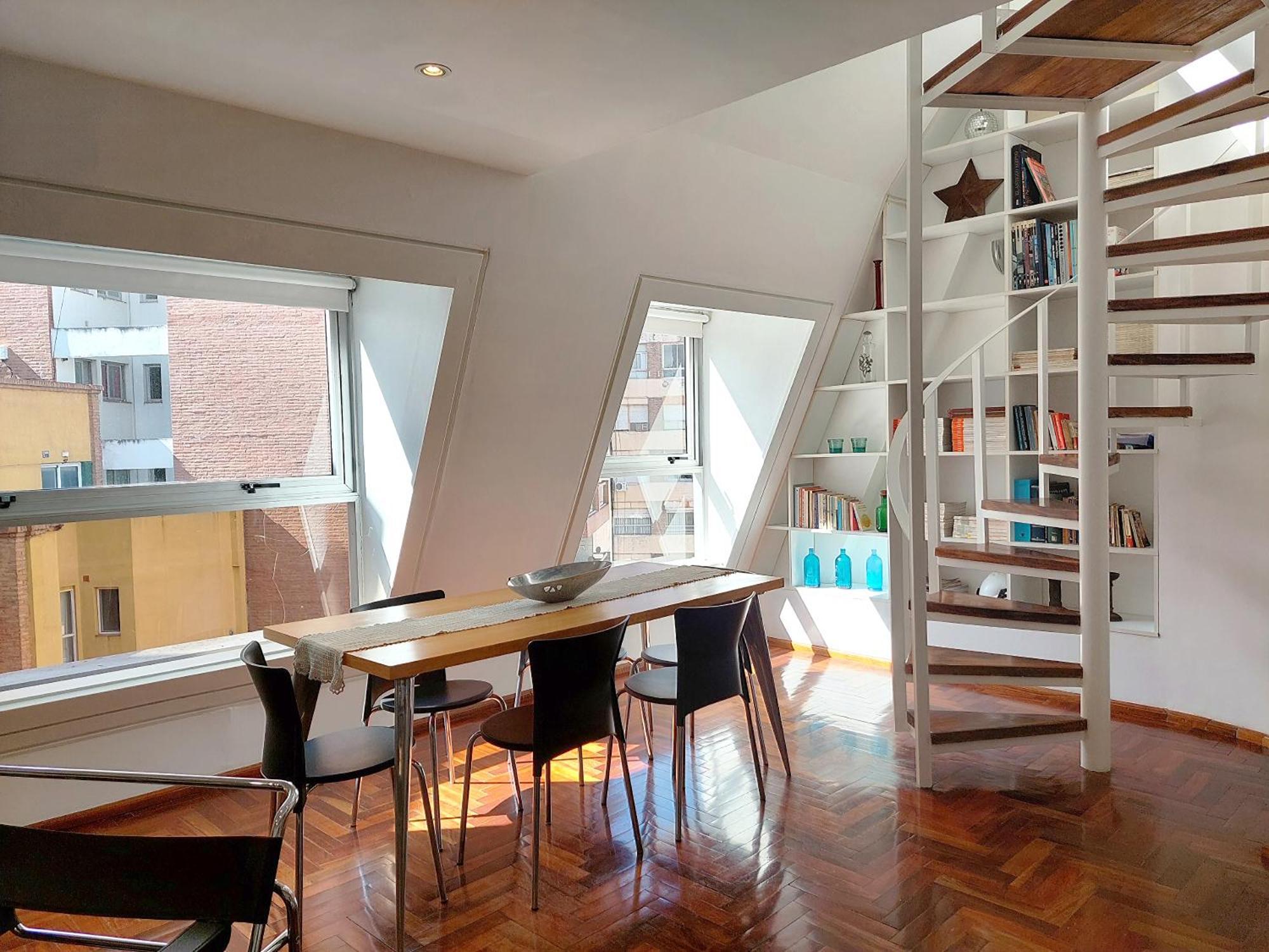 Duplex De Diseno En Nueva Apartamento *